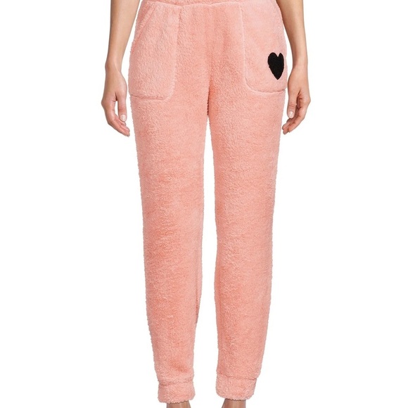 No Boundaries Pants - No Boundaries Pink with Black Heart Juniors Puppet Plush Joggers SZ: L (11-13)